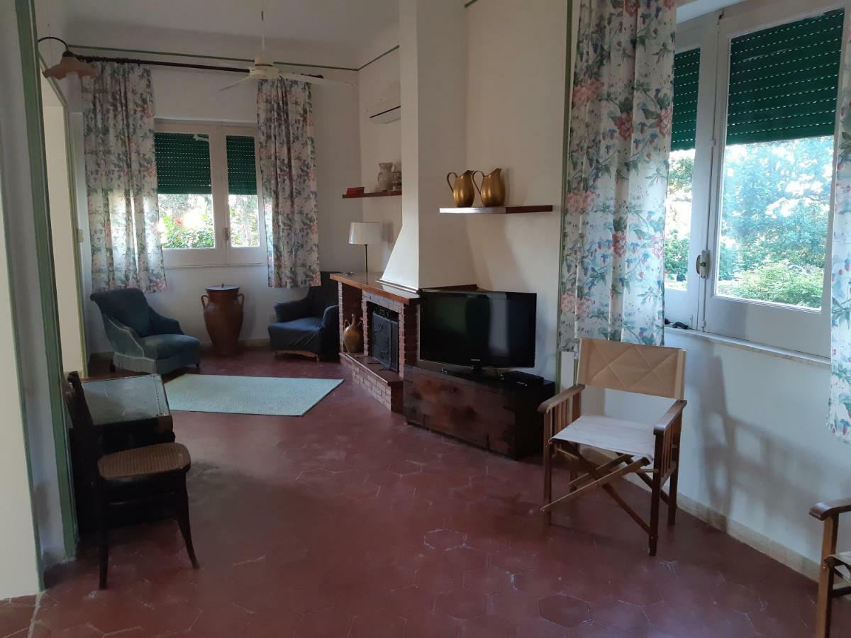 Вилла Casa "Le Terrazze" Эриче Экстерьер фото